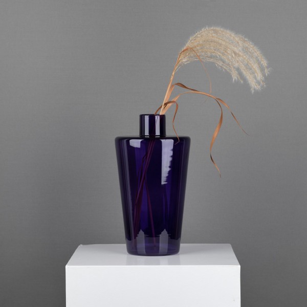 NUOMA: Vaza "butelis" 27-1599 violetinė